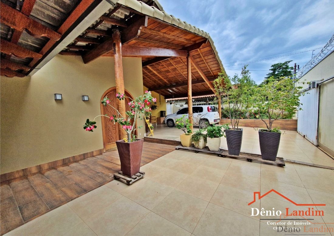 Casa à venda com 6 quartos, 343m² - Foto 25