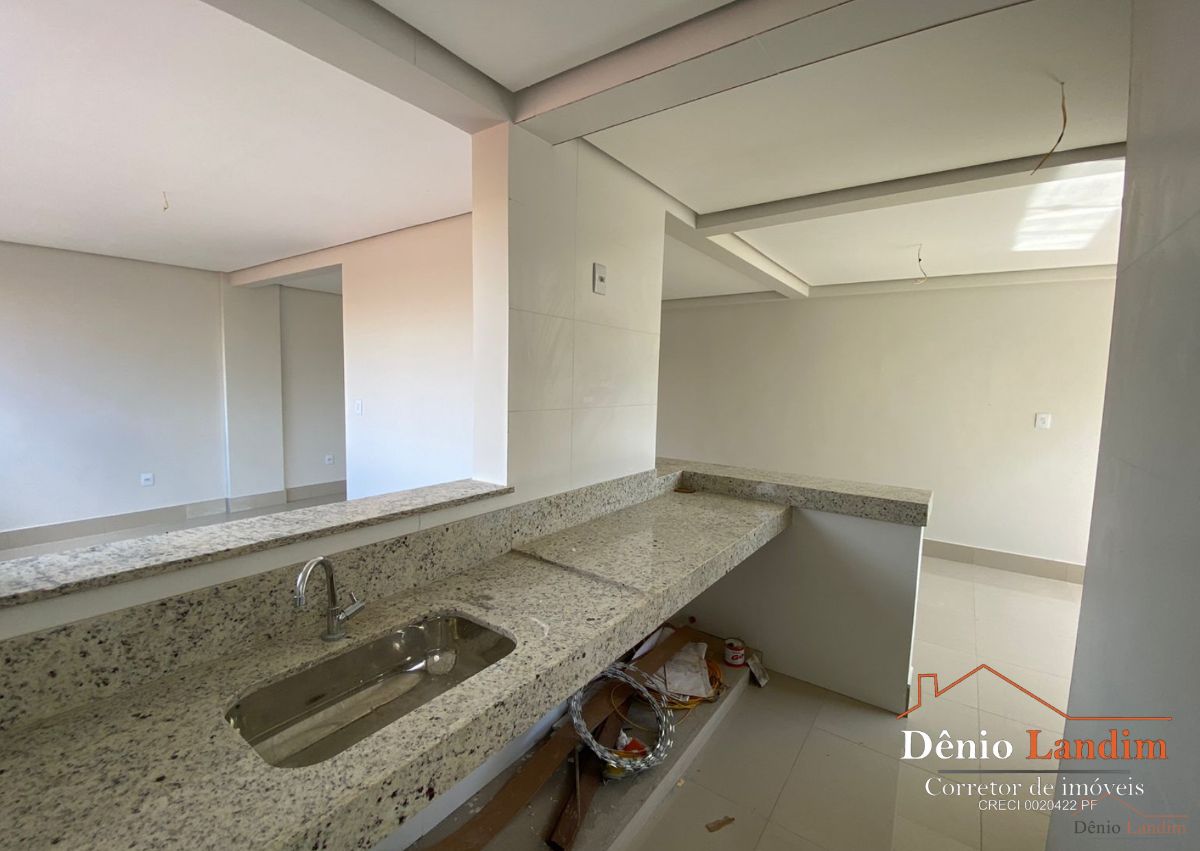 Apartamento à venda com 3 quartos, 103m² - Foto 9