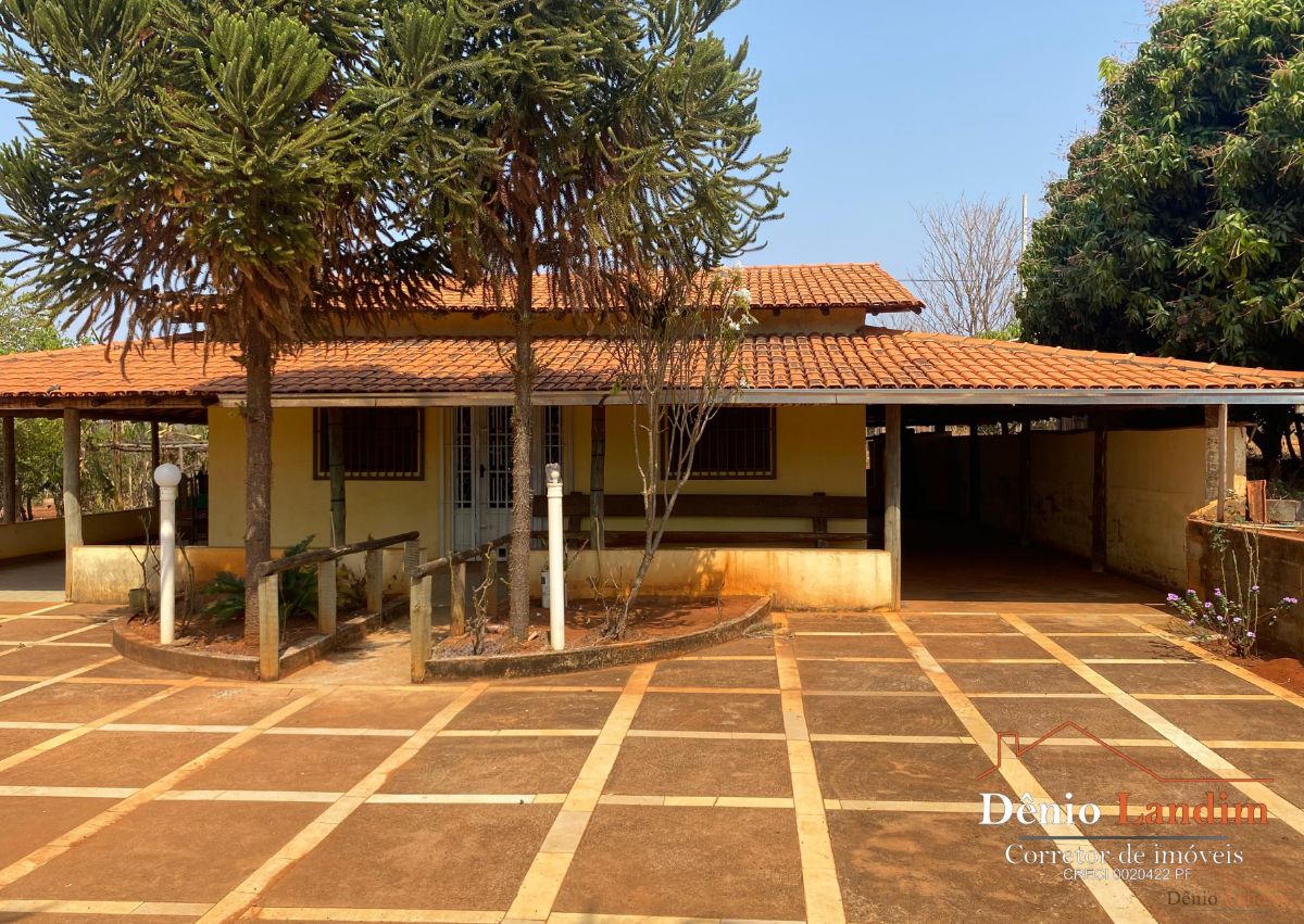 Chácara à venda com 3 quartos, 80m² - Foto 1