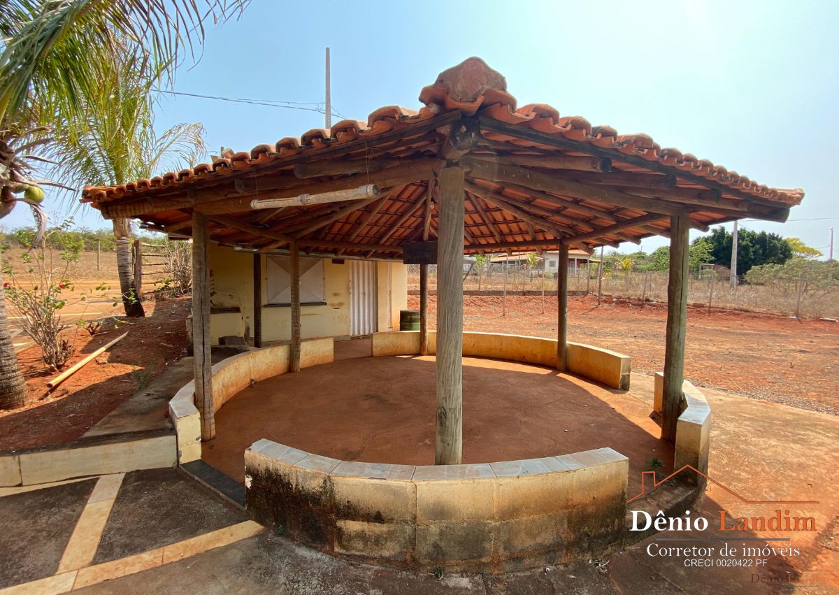 Chácara à venda com 3 quartos, 80m² - Foto 28